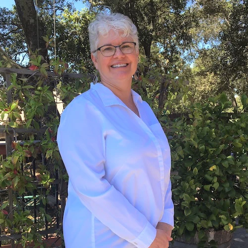 Suzanne Fritz